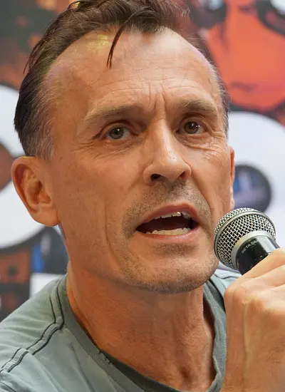 Image of Robert Knepper