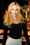 Image of Candice Swanepoel